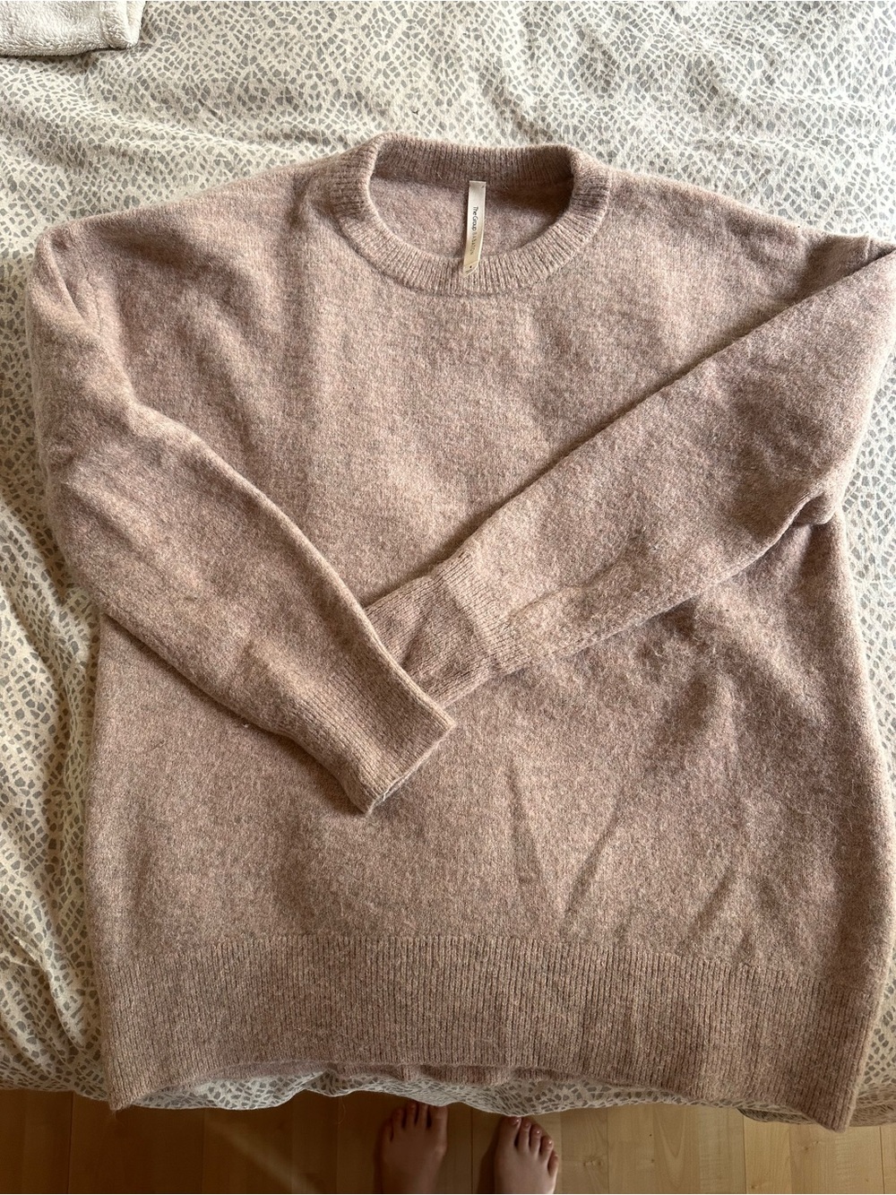 Women’s Babaton Crewneck Alpaca/Wool-Blend Sweater in Dusty Pink